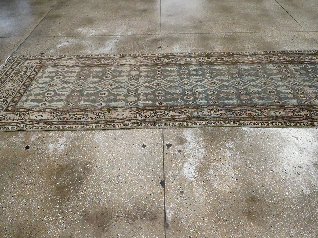 Vintage Persian Malayer Runner, No.29822 - Galerie Shabab