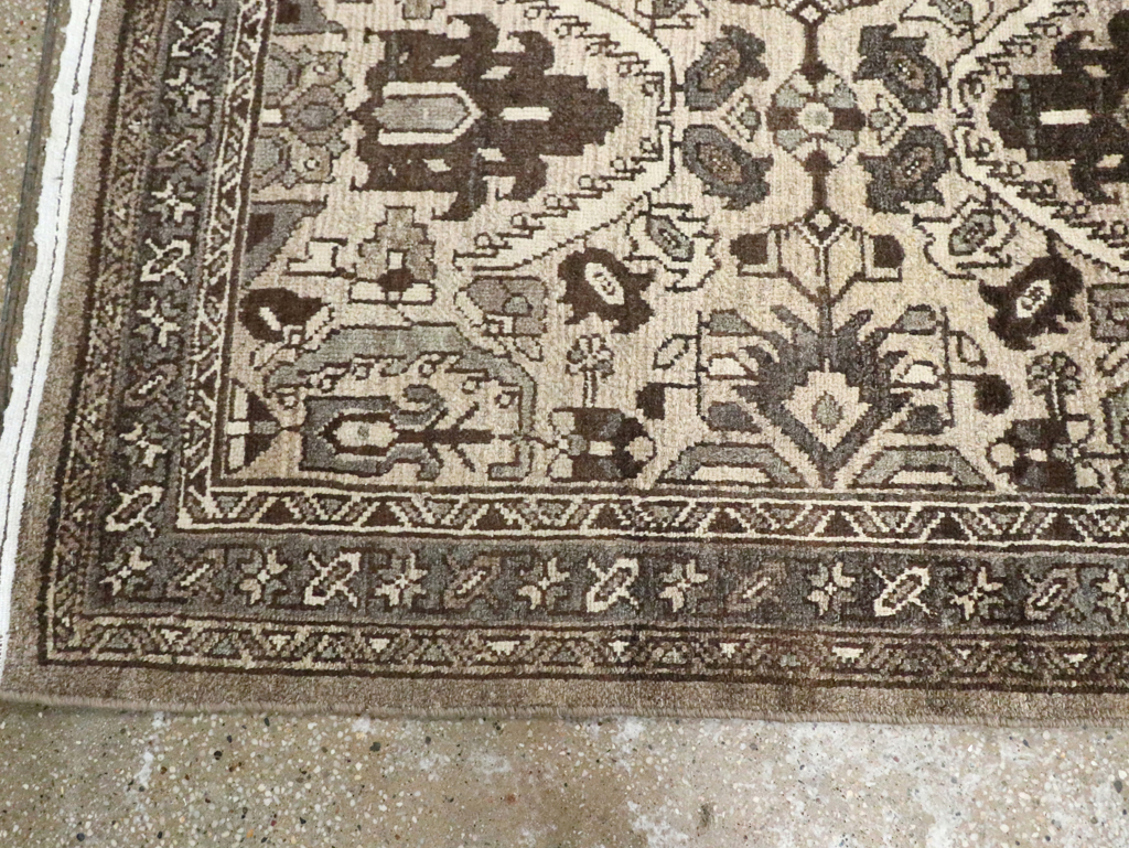 Vintage Persian Malayer Runner, No.29830 - Galerie Shabab