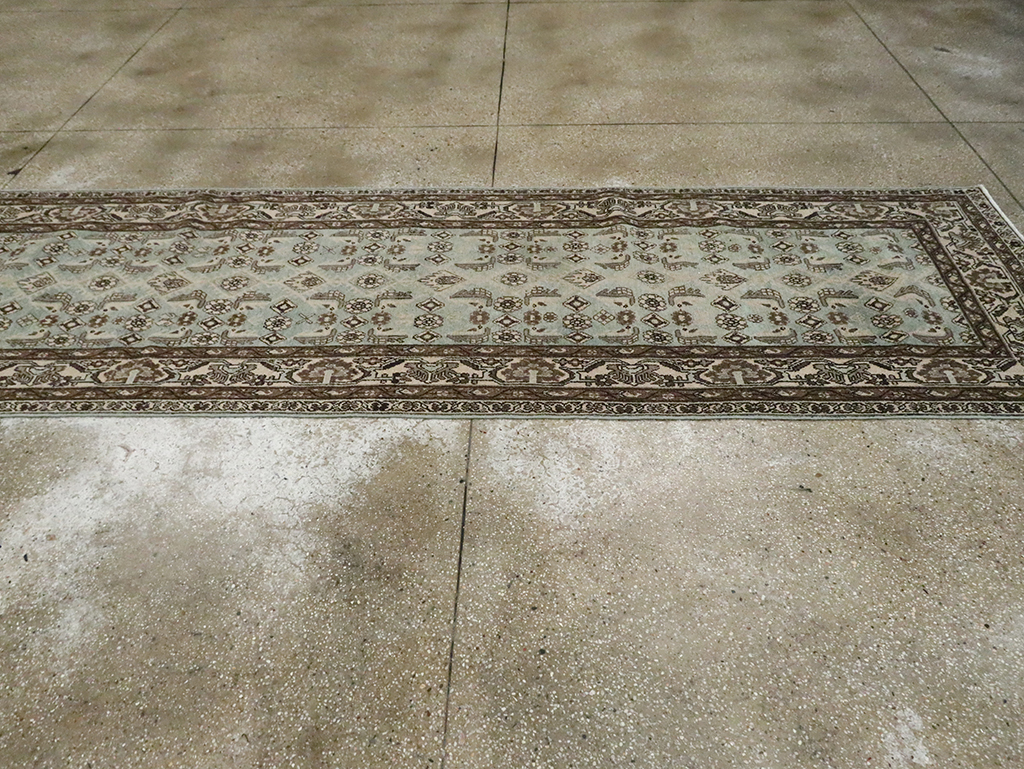 Vintage Persian Malayer Runner, No.29834 - Galerie Shabab