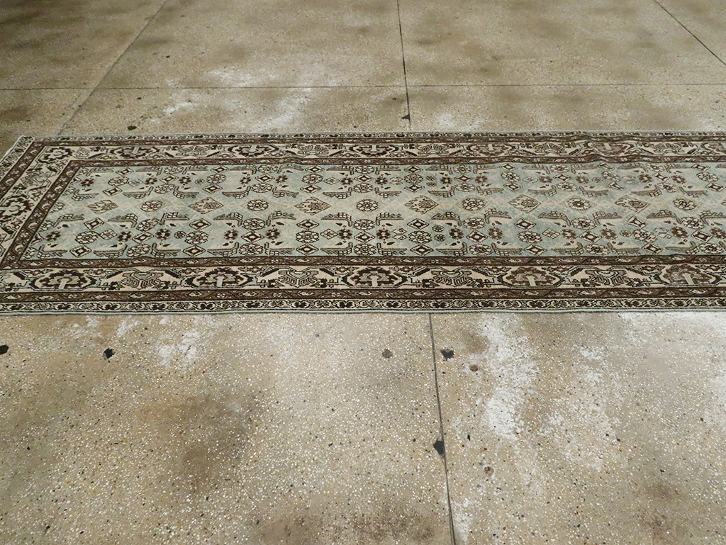 Vintage Persian Malayer Runner, No.29834 - Galerie Shabab