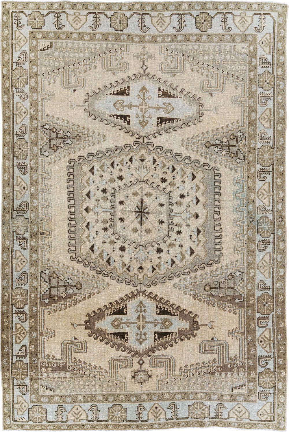 Vintage Persian Veece Accent Carpet, No.29839 - Galerie Shabab