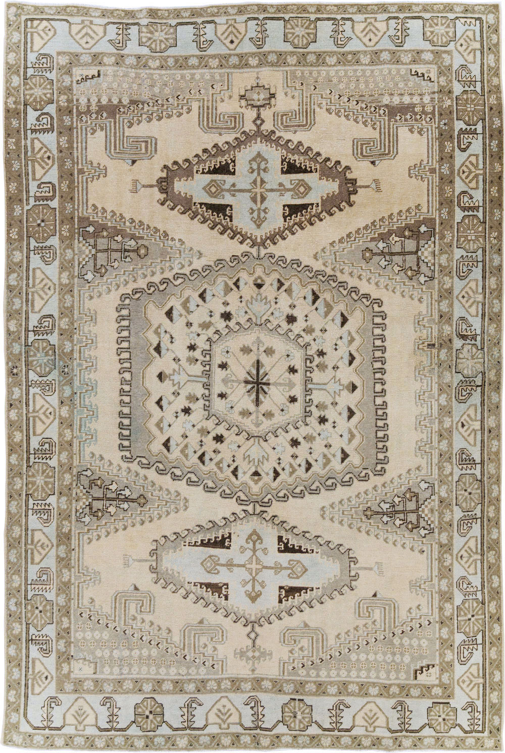 Vintage Persian Veece Accent Carpet, No.29839 - Galerie Shabab