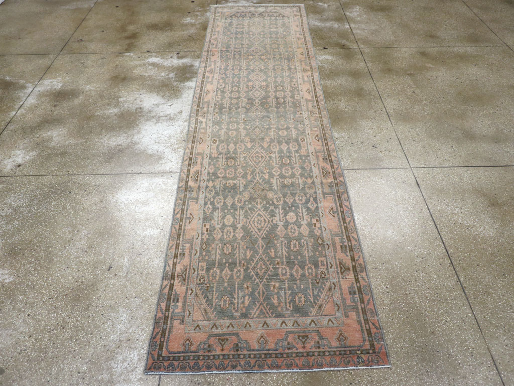 Vintage Persian Malayer Runner, No.29841 - Galerie Shabab