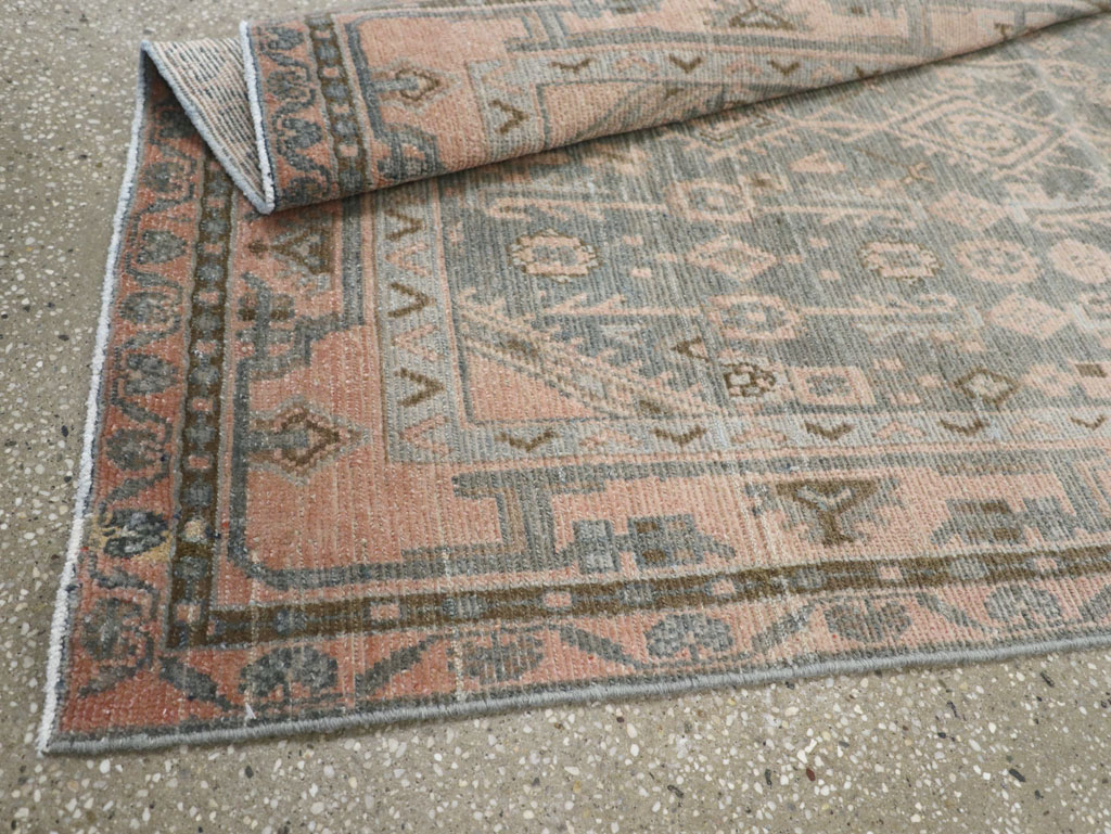 Vintage Persian Malayer Runner, No.29841 - Galerie Shabab
