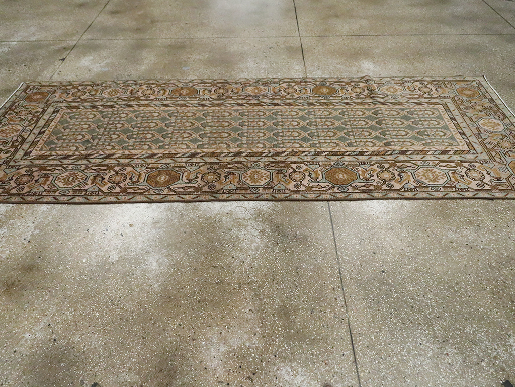 Antique Persian Malayer Runner, No.29842 - Galerie Shabab