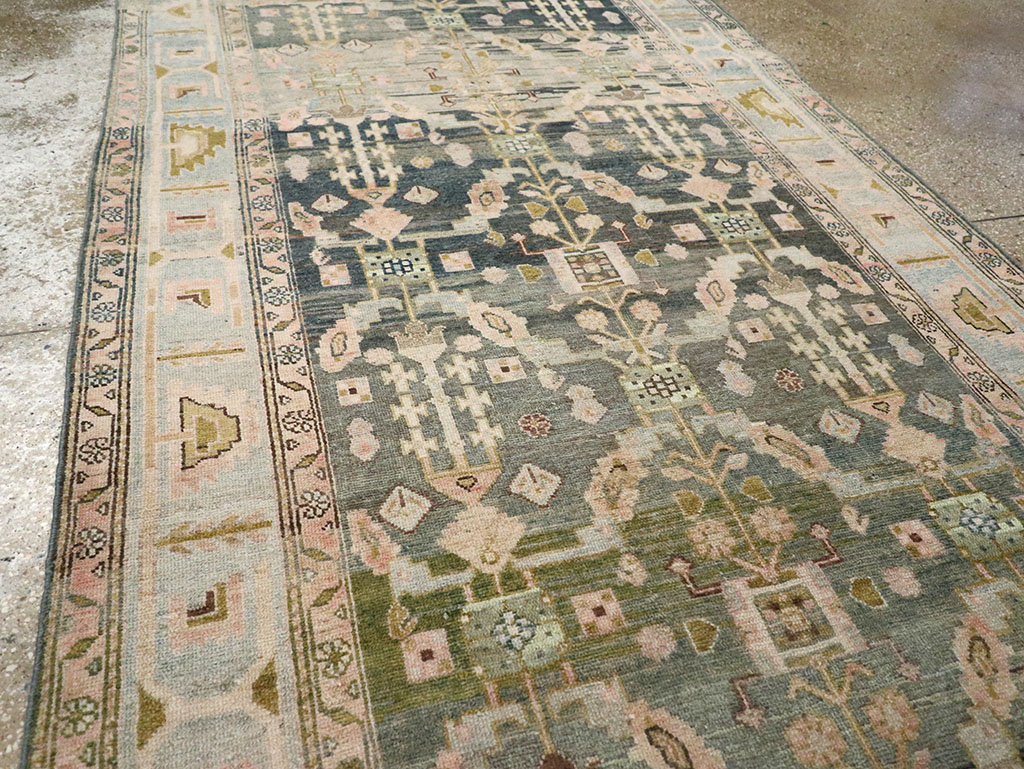 Antique Persian Malayer Wide Gallery Runner, No.29850 - Galerie Shabab