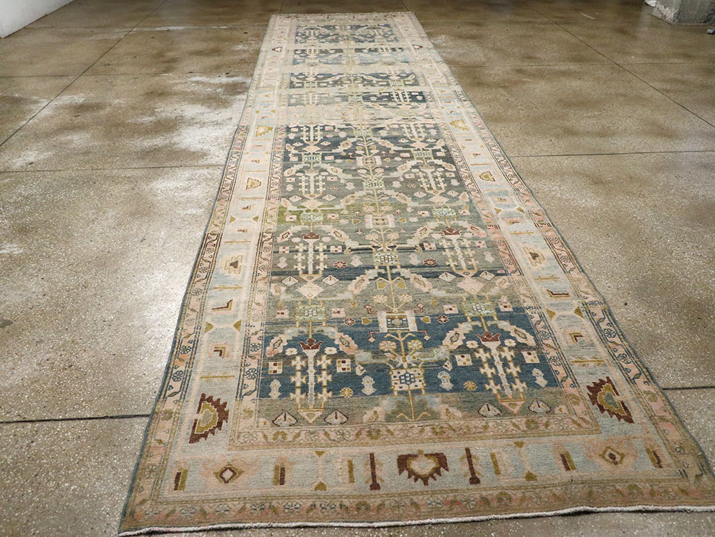 Antique Persian Malayer Wide Gallery Runner, No.29850 - Galerie Shabab