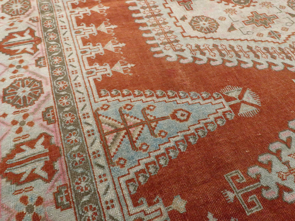 Vintage Persian Veece Carpet, No.29855 - Galerie Shabab
