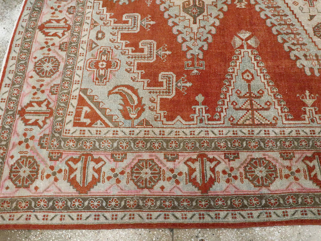 Vintage Persian Veece Carpet, No.29855 - Galerie Shabab