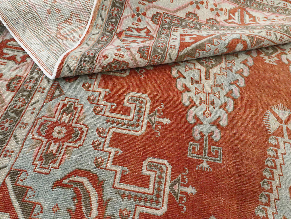 Vintage Persian Veece Carpet, No.29855 - Galerie Shabab