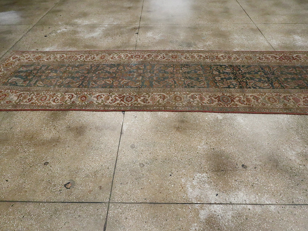 Antique Persian Bidjar Runner, No.29856 - Galerie Shabab