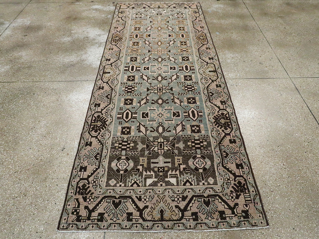 Vintage Persian Malayer Runner, No.29857 - Galerie Shabab