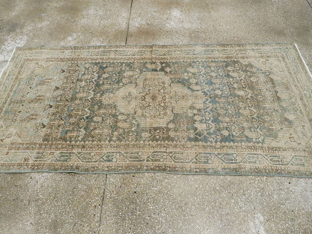 Antique Persian Malayer Rug, No.29859 - Galerie Shabab