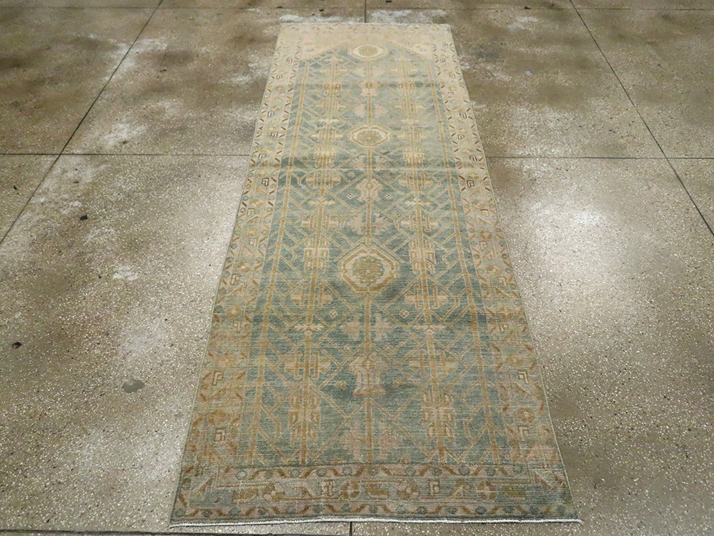 Vintage Persian Malayer Runner, No.29882 - Galerie Shabab