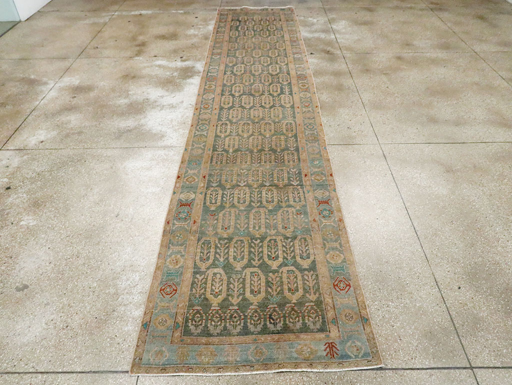 Antique Persian Malayer Long Runner, No.29888 - Galerie Shabab