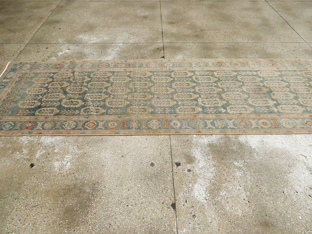 Antique Persian Malayer Long Runner, No.29888 - Galerie Shabab