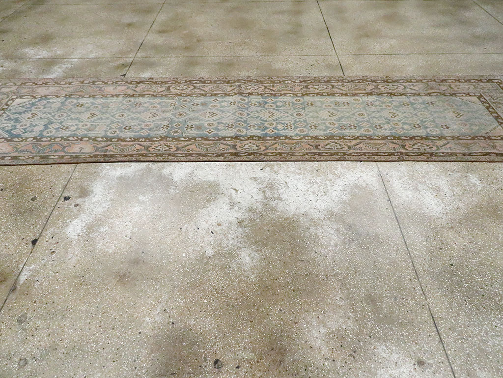 Vintage Persian Malayer Runner, No.29893 - Galerie Shabab