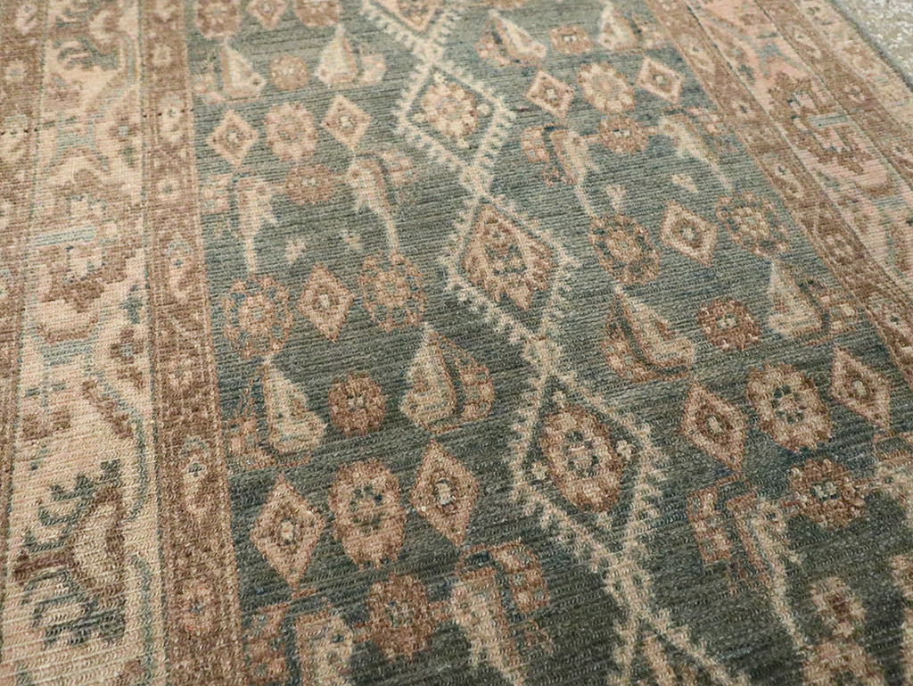 Vintage Persian Malayer Long Runner, No.29897 - Galerie Shabab