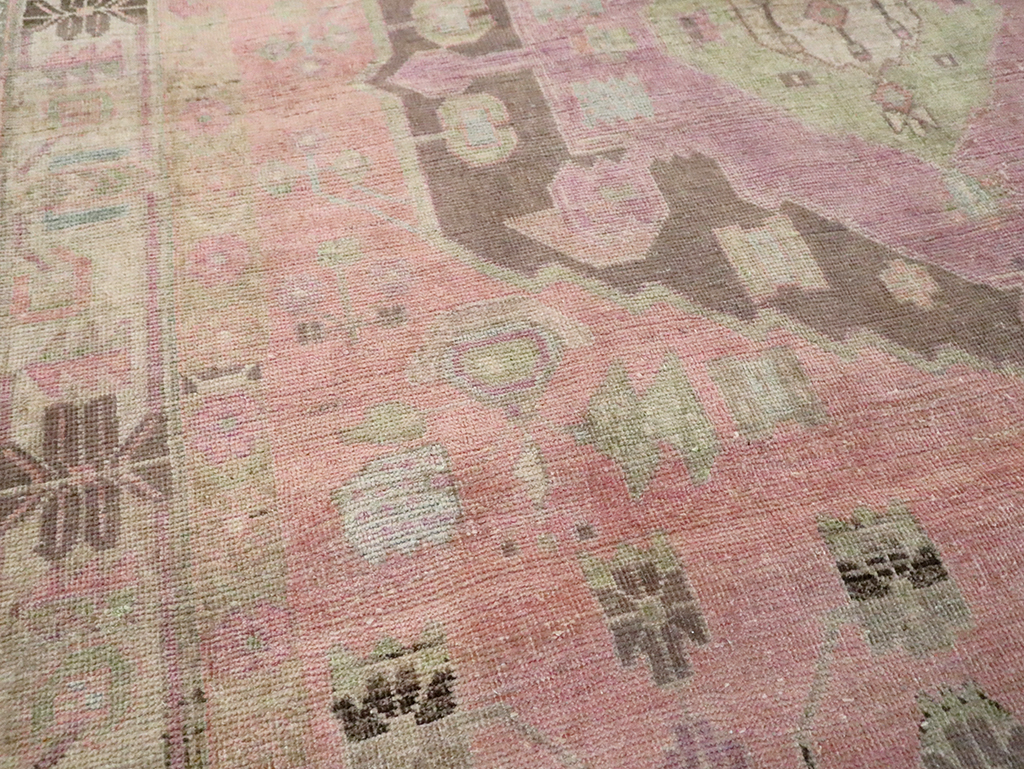 Vintage Persian Afshar Accent Rug, No.29899 - Galerie Shabab
