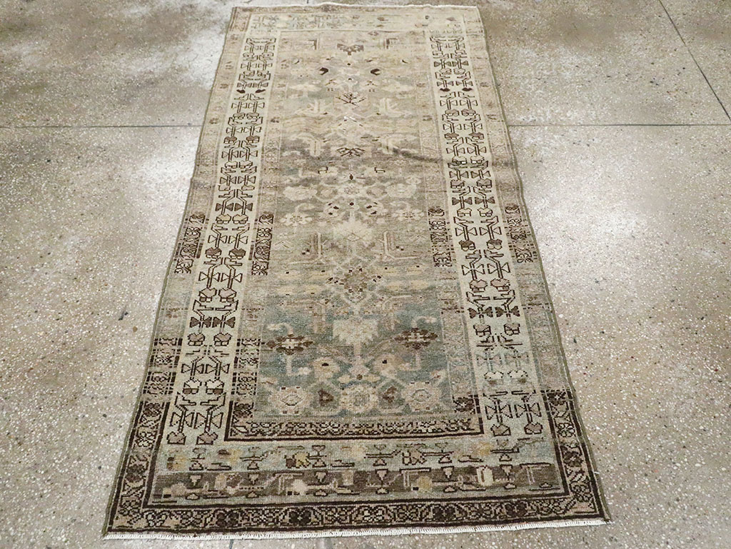 Antique Persian Malayer Throw Rug, No.29906 - Galerie Shabab