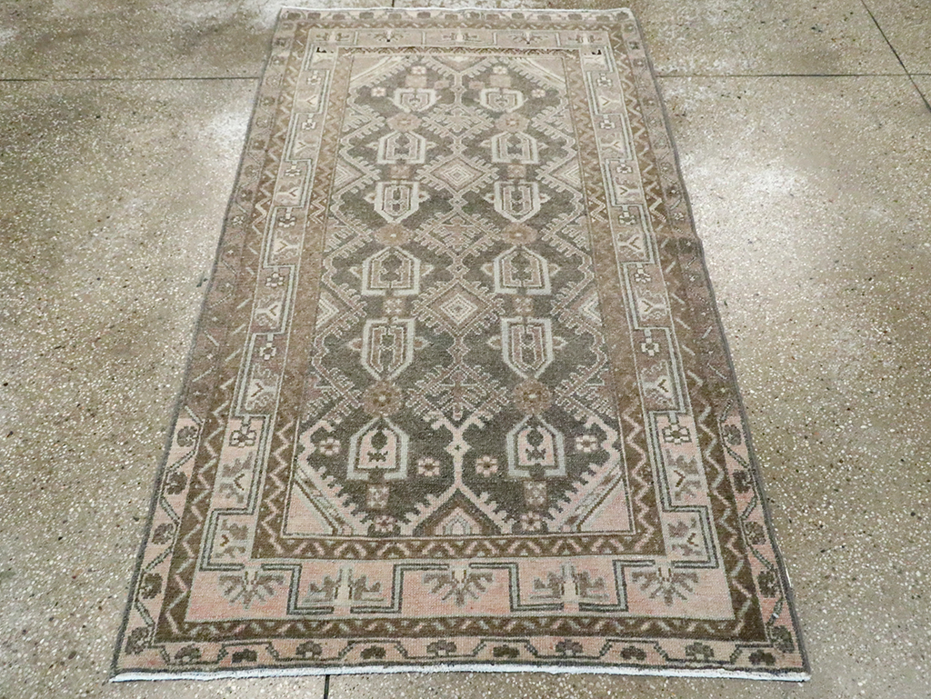 Vintage Persian Malayer Rug, No.29910 - Galerie Shabab