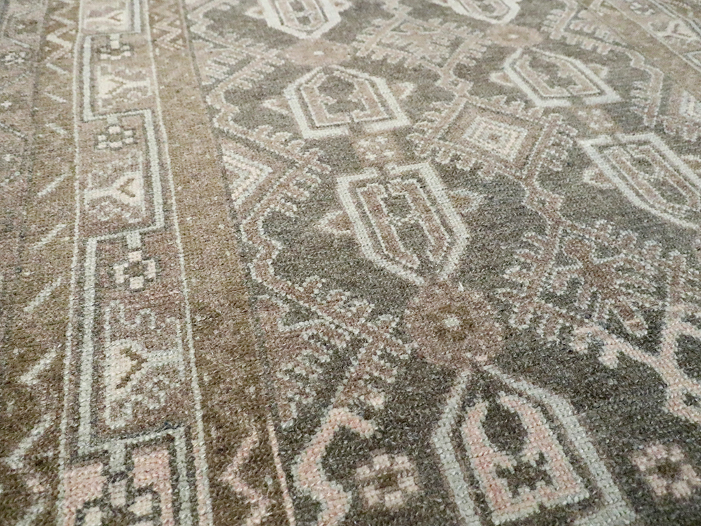 Vintage Persian Malayer Rug, No.29910 - Galerie Shabab