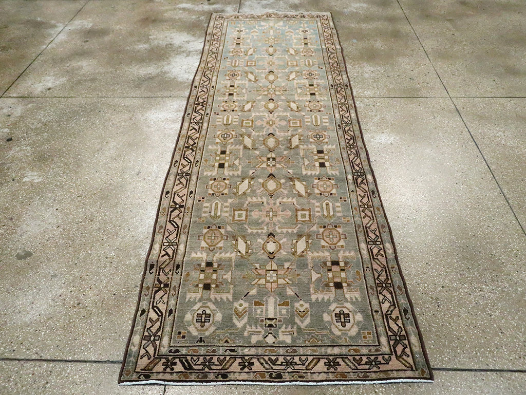 Vintage Persian Malayer Runner, No.29925 - Galerie Shabab