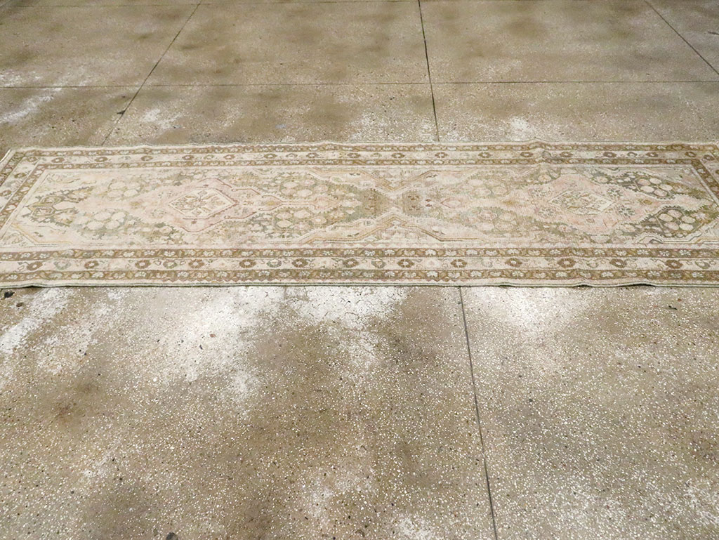 Vintage Persian Malayer Runner (Pair: 1 of 2), No.29926 - Galerie Shabab