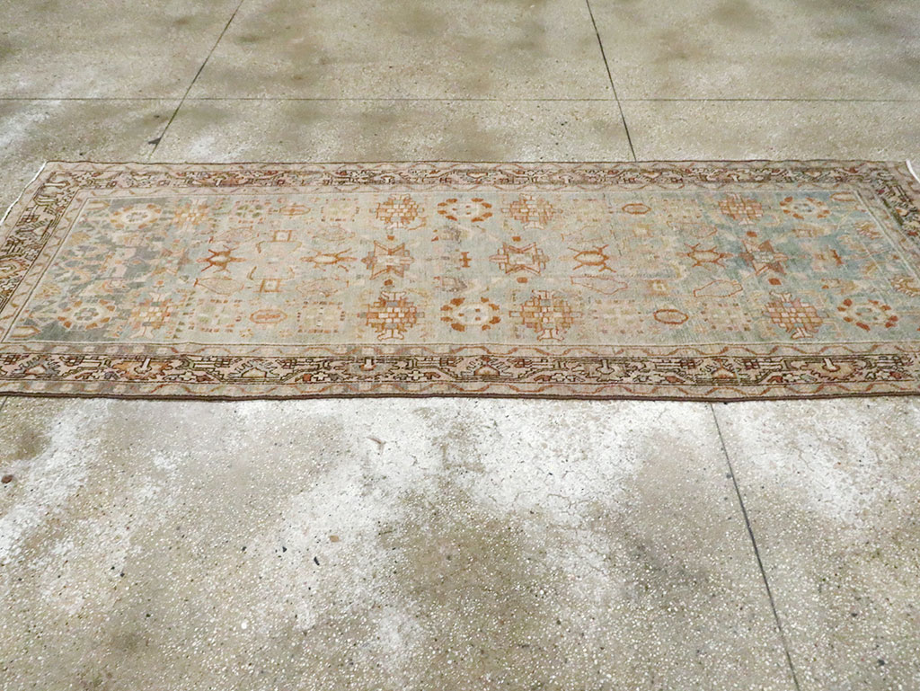 Antique Persian Malayer Runner, No.29930 - Galerie Shabab