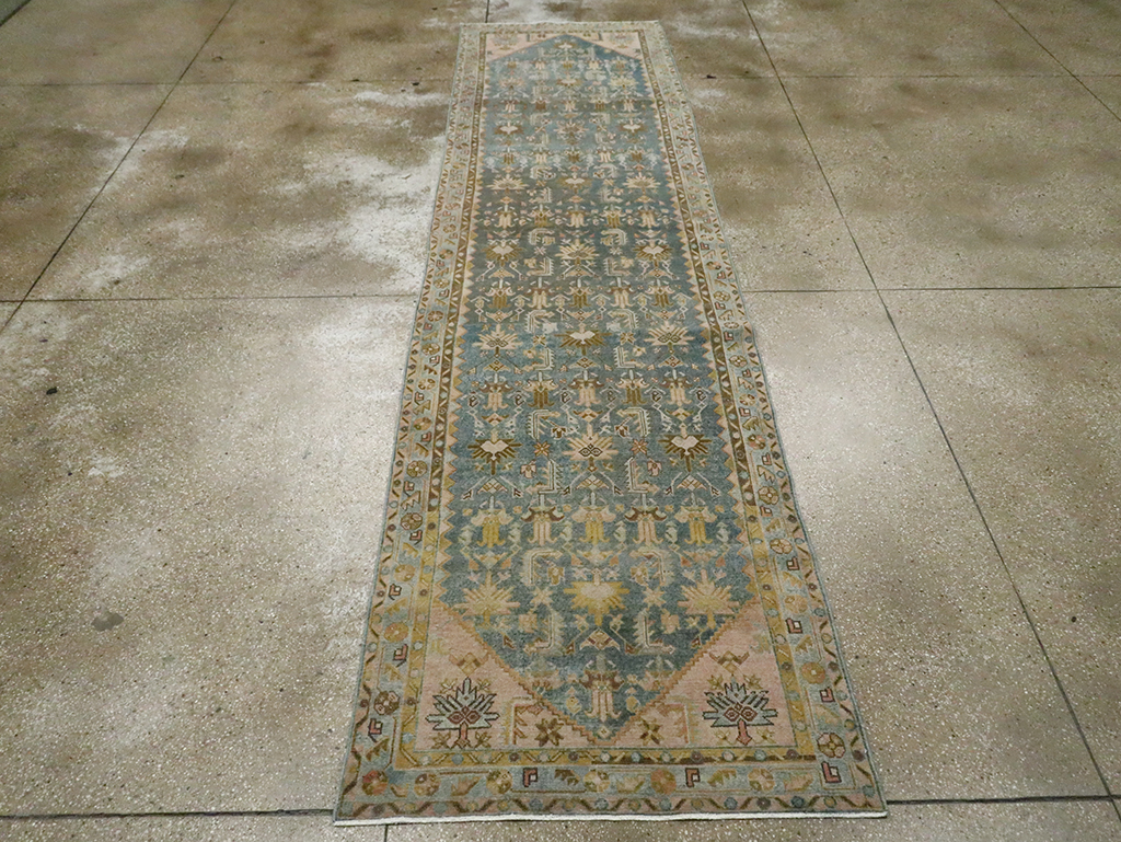Vintage Persian Malayer Runner, No.29937 - Galerie Shabab