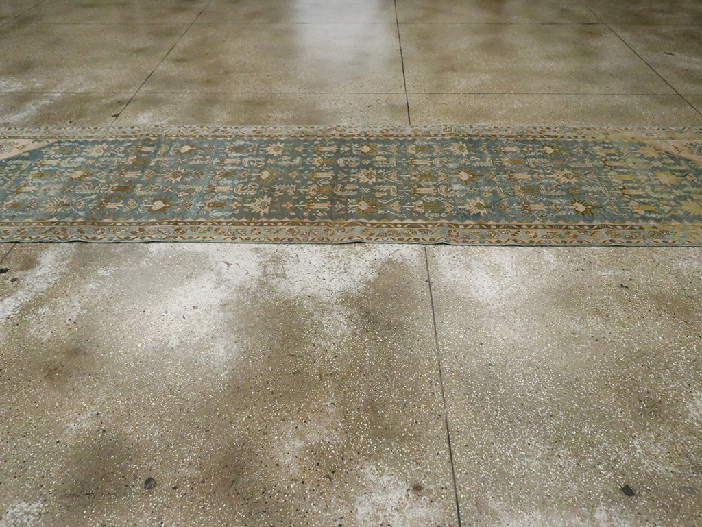 Vintage Persian Malayer Runner, No.29937 - Galerie Shabab