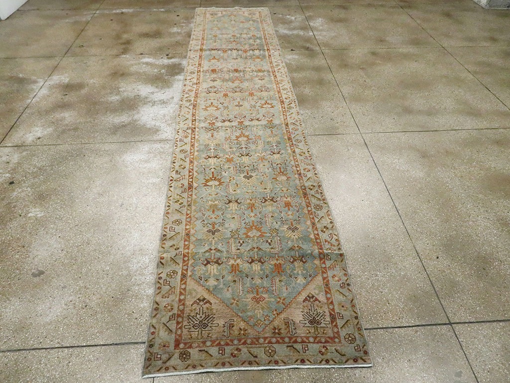 Vintage Persian Malayer Runner, No.29948 - Galerie Shabab
