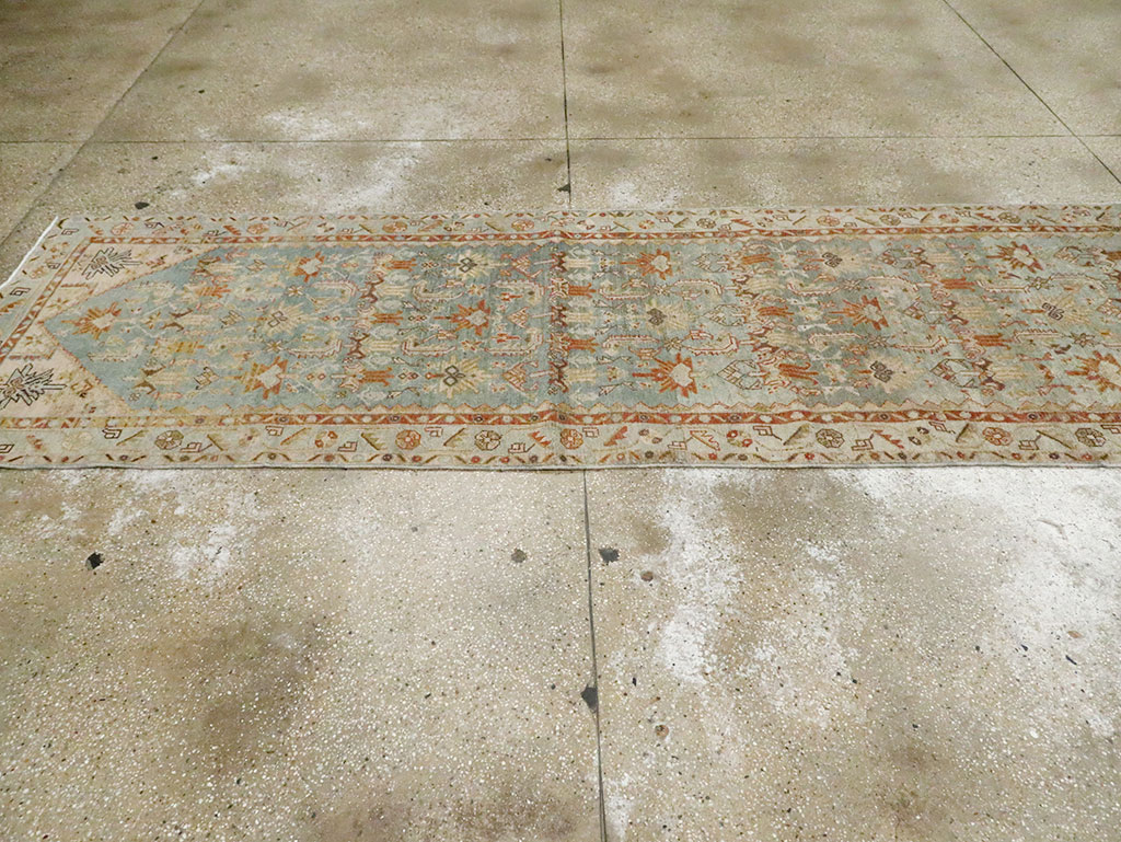 Vintage Persian Malayer Runner, No.29948 - Galerie Shabab