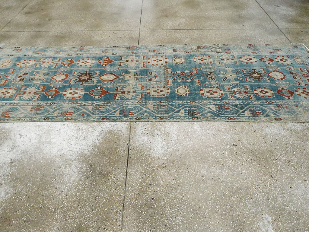 Vintage Persian Malayer Long Runner, No.29953 - Galerie Shabab