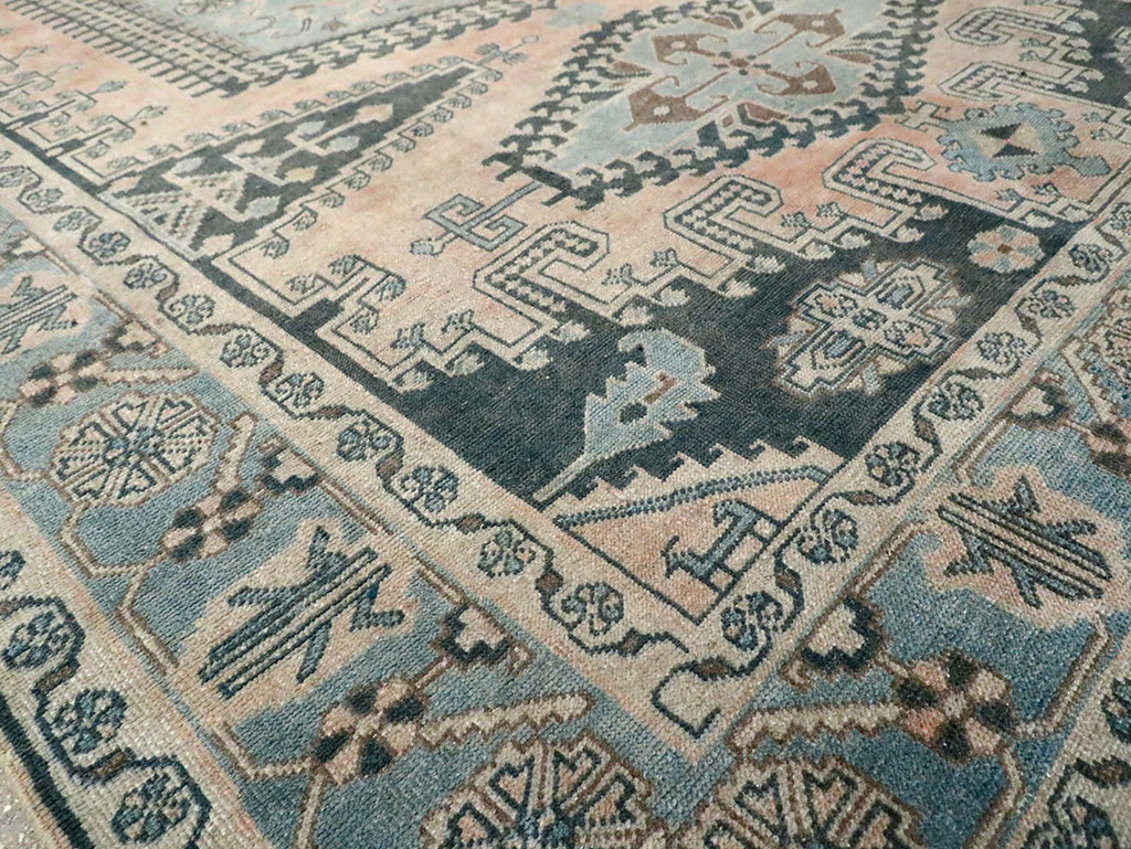Vintage Persian Veece Carpet, No.29955 - Galerie Shabab
