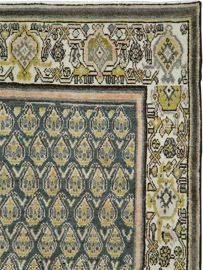 Vintage Persian Malayer Throw Rug, No.29971 - Galerie Shabab