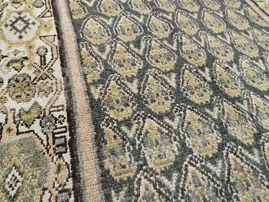 Vintage Persian Malayer Throw Rug, No.29971 - Galerie Shabab