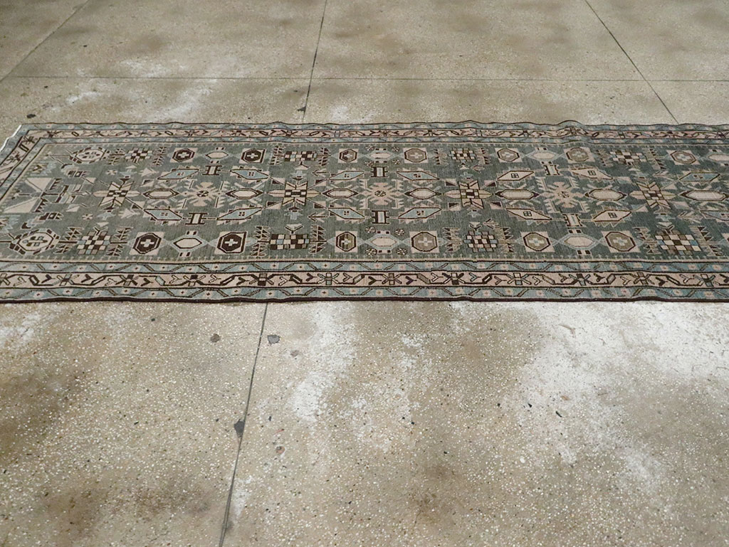 Vintage Persian Malayer Runner, No.29977 - Galerie Shabab
