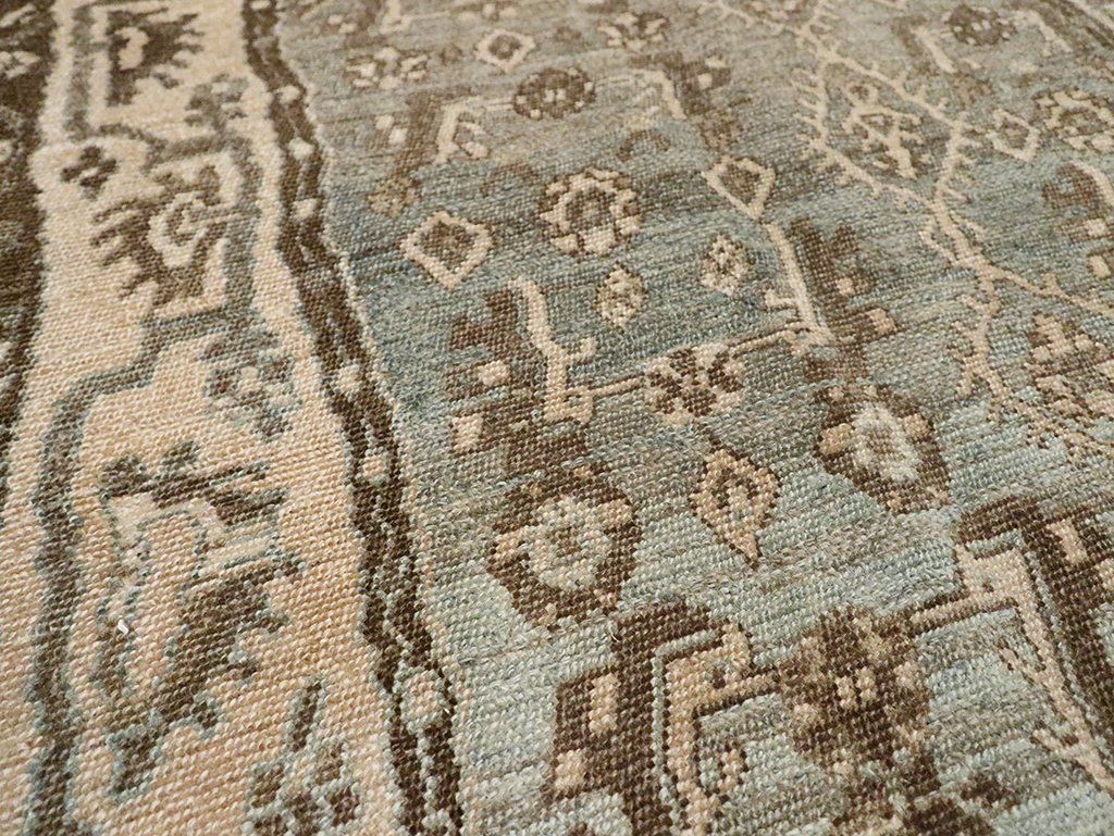 Vintage Persian Malayer Throw Rug, No.29982 - Galerie Shabab