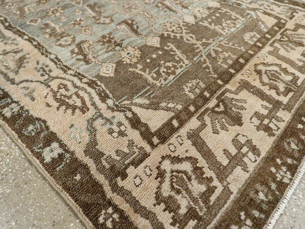 Vintage Persian Malayer Throw Rug, No.29982 - Galerie Shabab