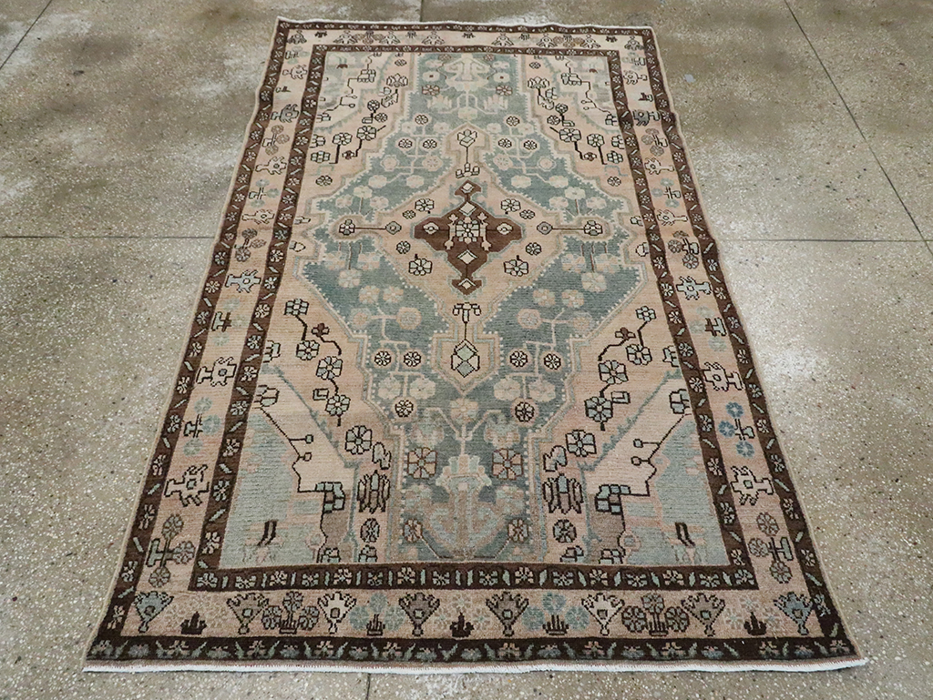 Vintage Persian Malayer Accent Rug, No.29994 - Galerie Shabab