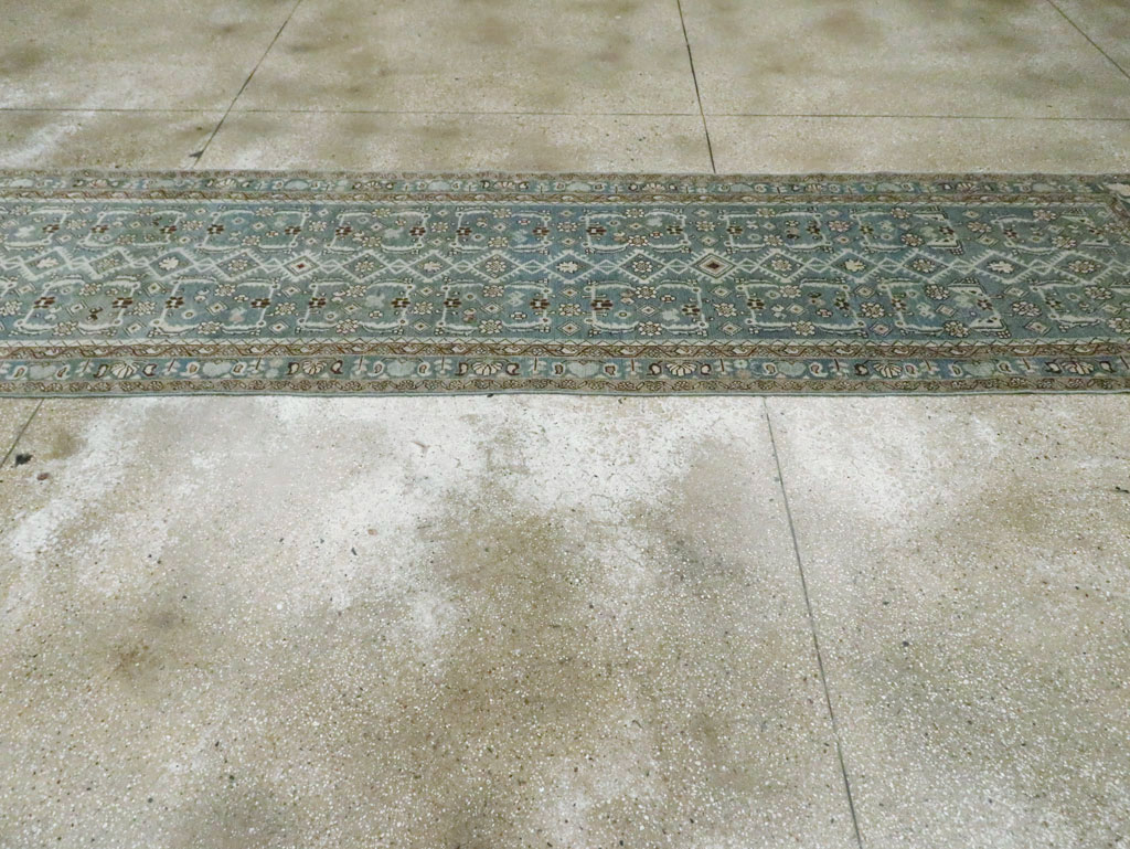 Vintage Persian Malayer Runner, No.29997 - Galerie Shabab