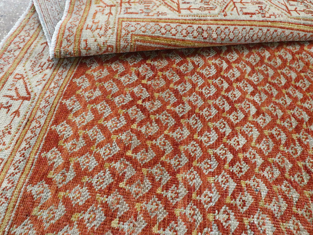 Vintage Persian Malayer Accent Rug, No.30001 - Galerie Shabab