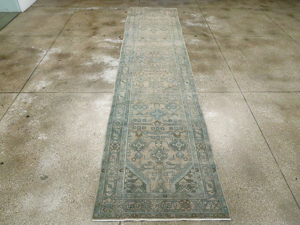 Antique Persian Malayer Runner, No.30003 - Galerie Shabab
