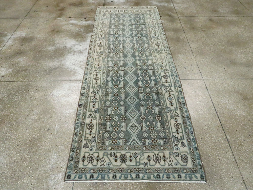 Vintage Persian Malayer Runner, No.30010 - Galerie Shabab