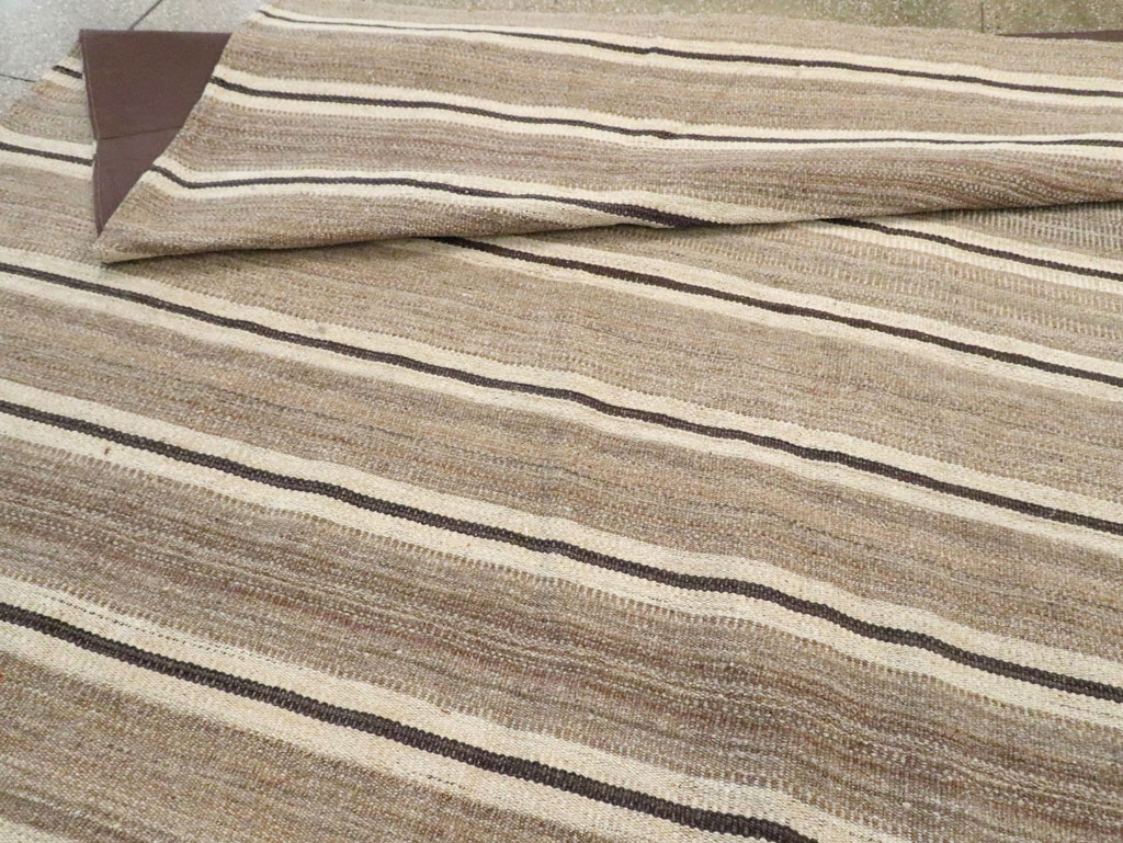 Contemporary Turkish Flatweave Kilim Oversize Carpet, No.30018 - Galerie Shabab