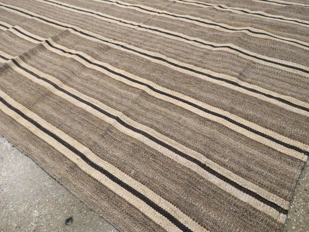 Modern Turkish Flatweave Kilim, No.30023 - Galerie Shabab