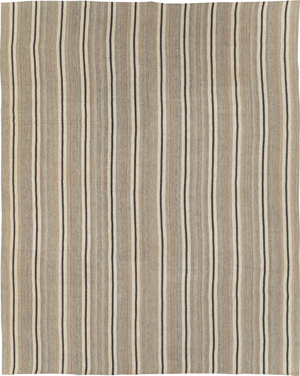 Modern Persian Flatweave Kilim Room Size Carpet, No.30024 - Galerie Shabab