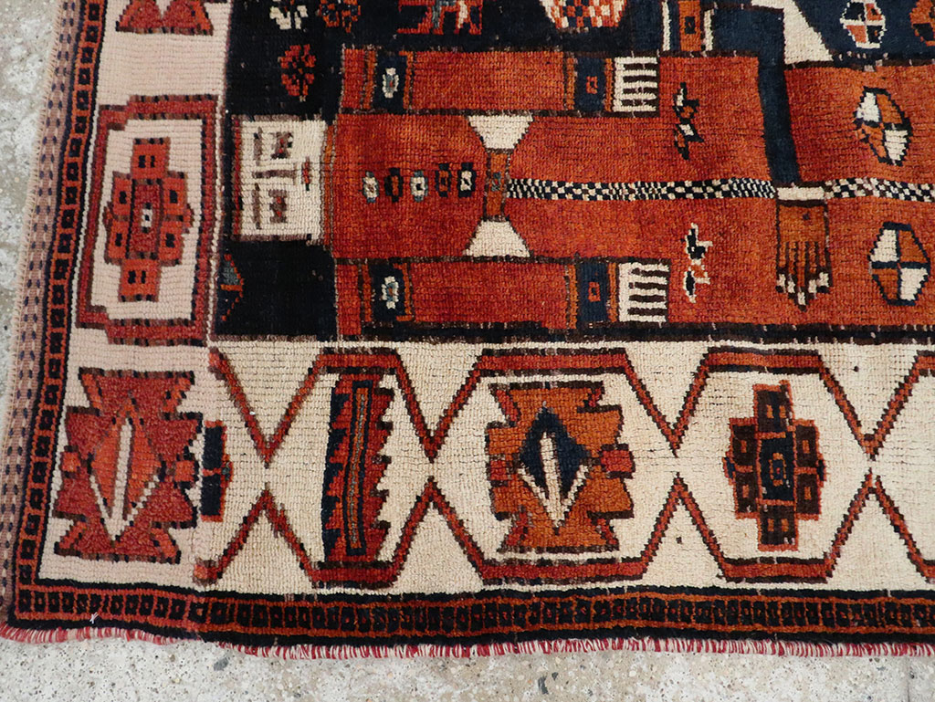 Vintage Persian Pictorial Bakhtiari Rug, No.30028 - Galerie Shabab
