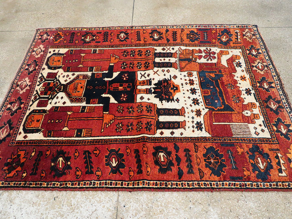 Vintage Persian Pictorial Bakhtiari Rug, No.30029 - Galerie Shabab